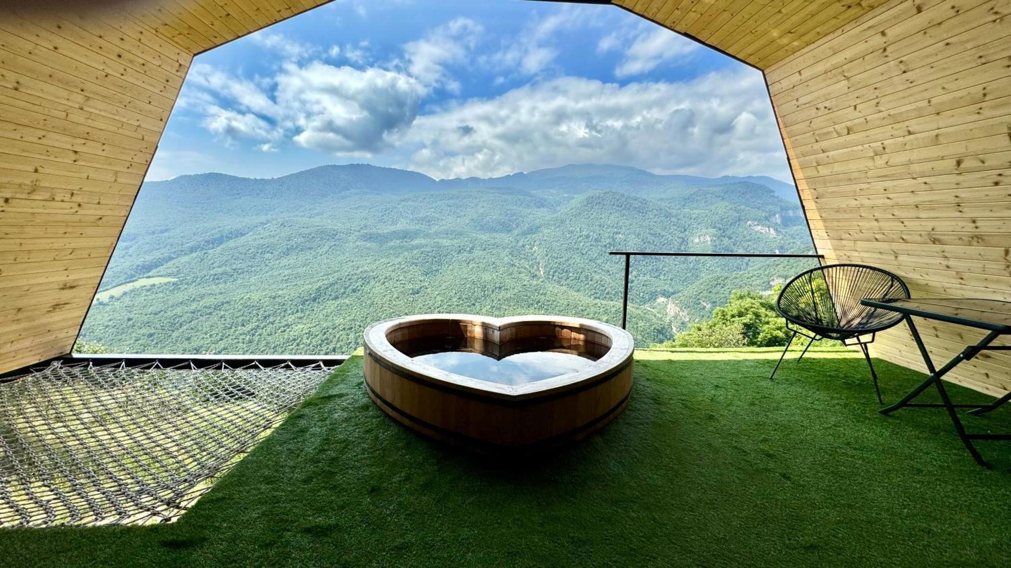 Lost In Sky Yenokavan Exterior foto
